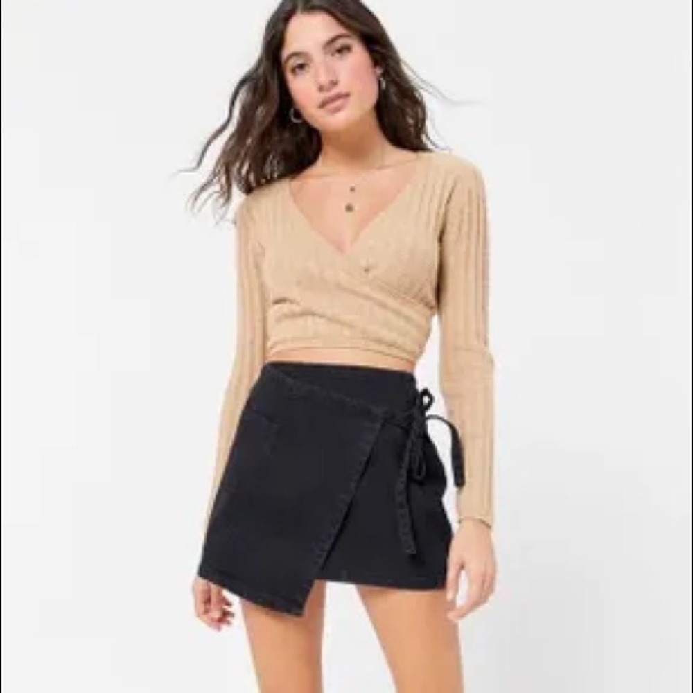 BDG black wrap skirt